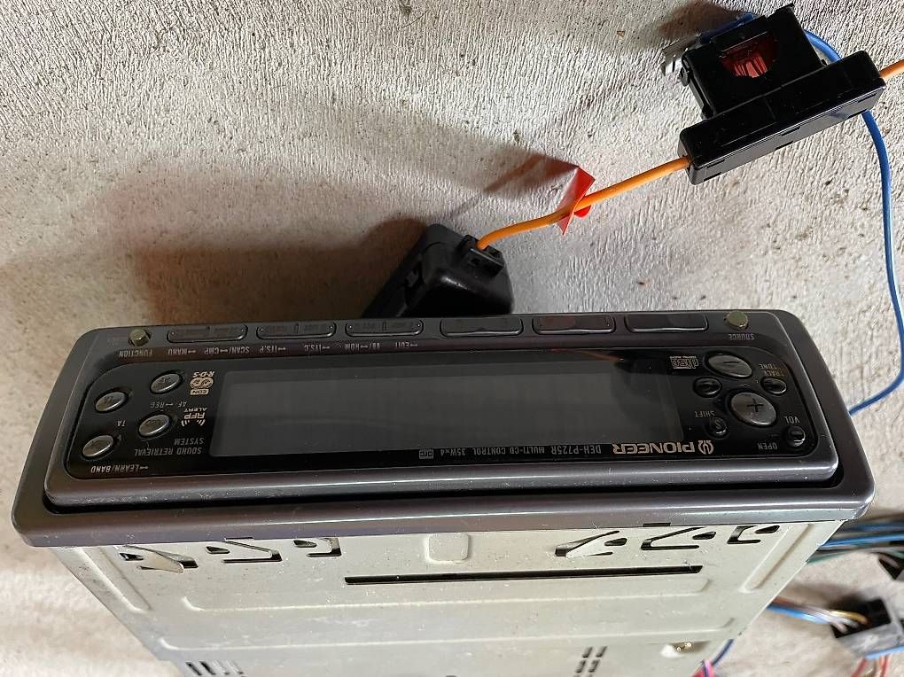 Lettore multimediale & Streamer: Auto Radio Casette und CD Geräte  – Usato da Hochdorf venduto da Pmoko 4
