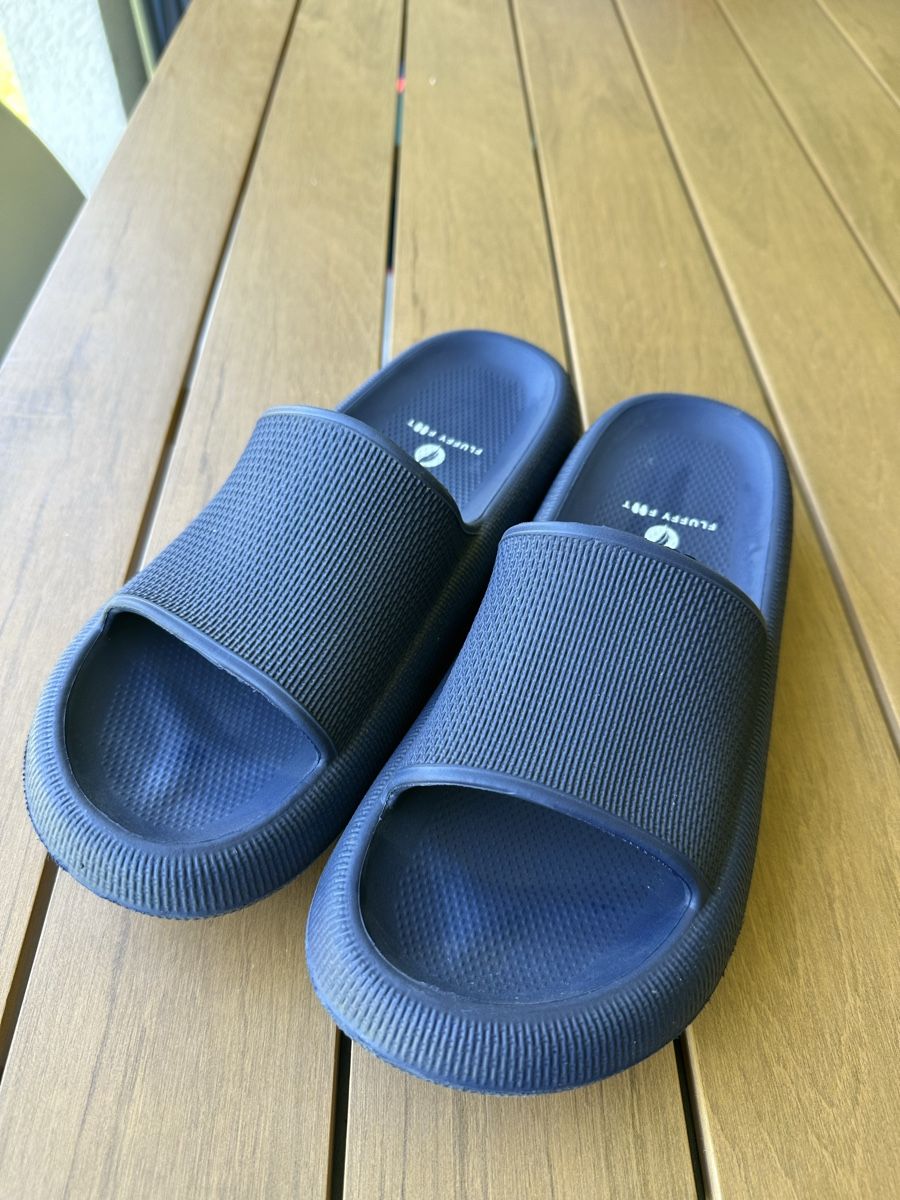 Chaussures hommes: Fluffy Feet Grösse 44/45 – Neuf (Voir description) à Adliswil par surenya 1