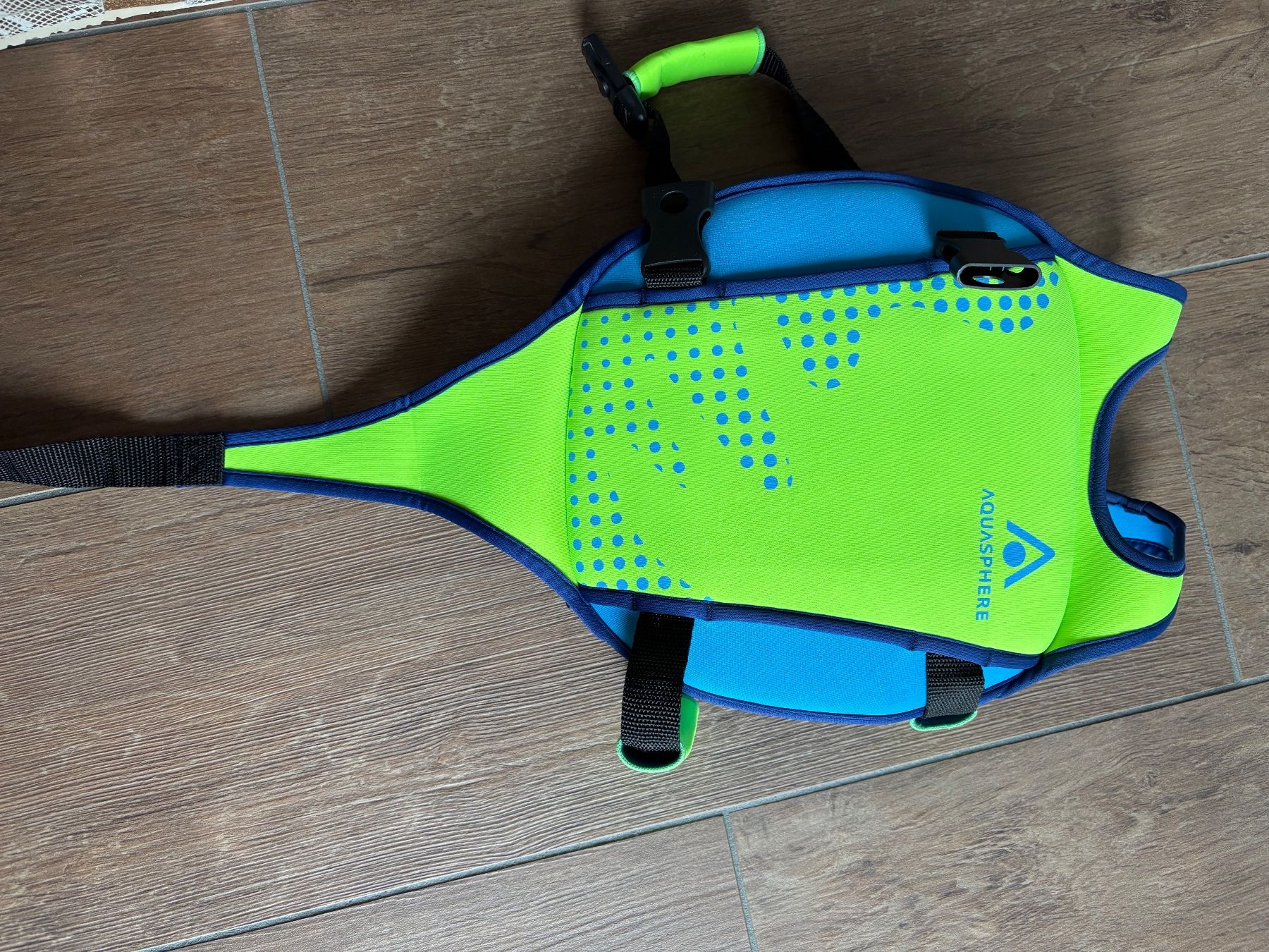 Gilets de sauvetage: Schwimmweste für Kinder – D'occasion à Ganterschwil par crt_8h66