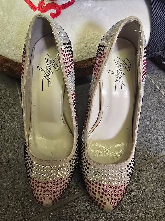 Damenschuhe: High Heels  – Gebraucht aus Domat/Ems von del_glb5