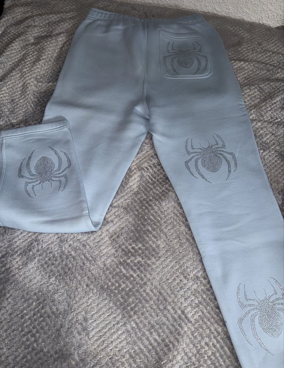 Pantaloni: PANTALON DE JOGGING BLEU CLAIR – Usato da Aigle venduto da ama_n8k2 2