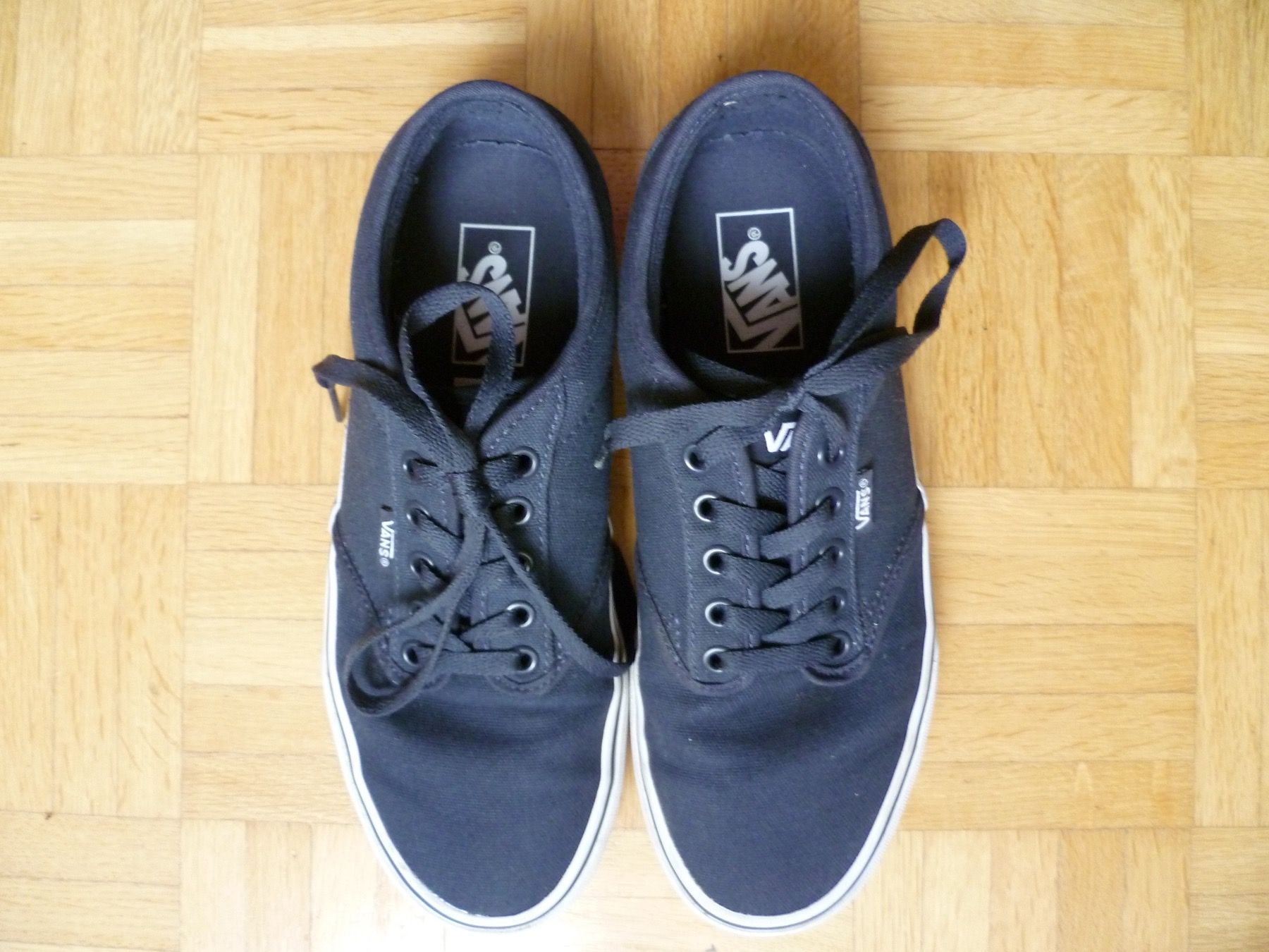 Vans Scarpe da uomo: Vans Schuhe Low Men EUR 40 – Usato da Thalwil venduto da ansae17 1