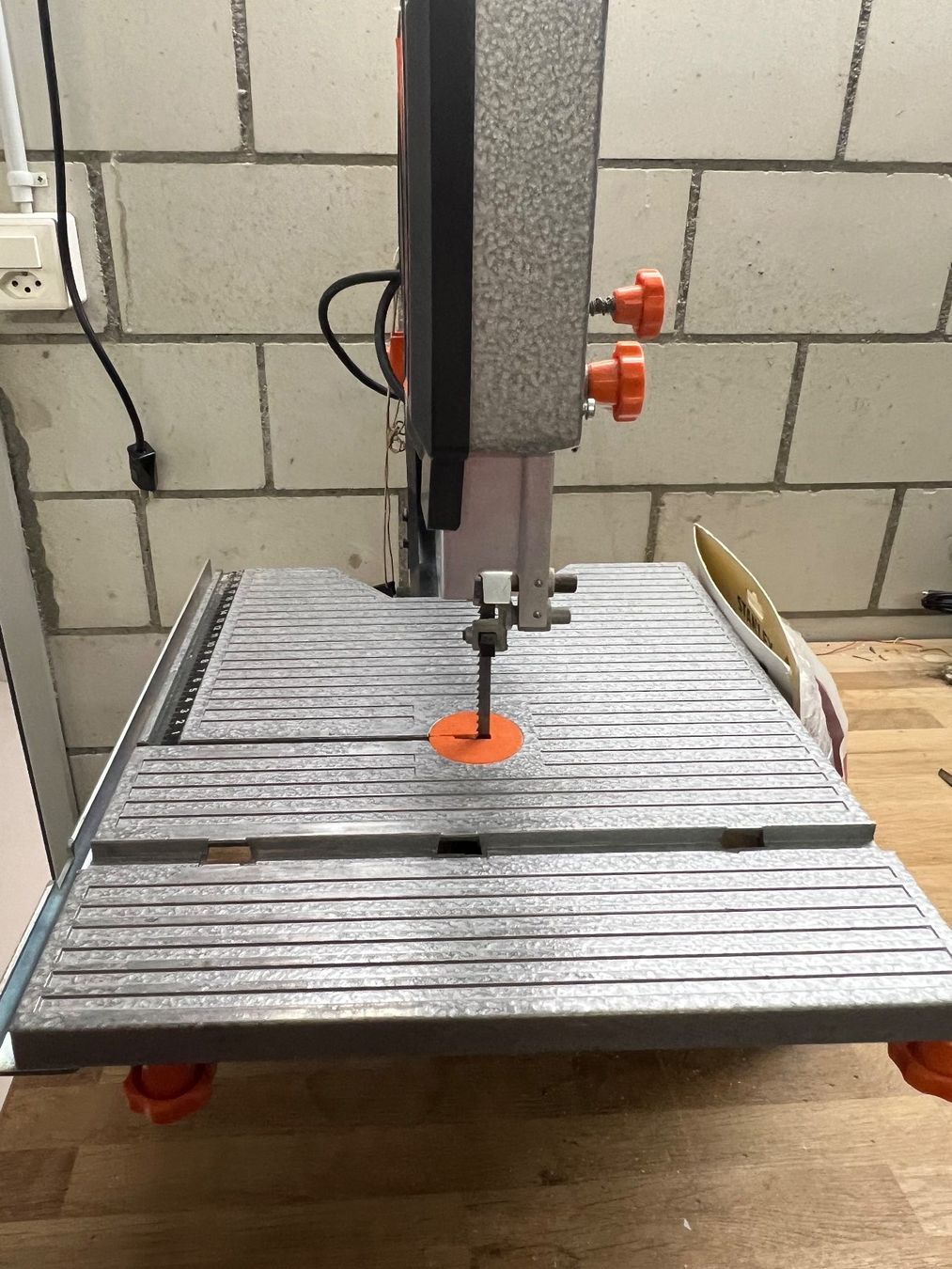 Dewalt Scies: DeWalt DW100 Bandsäge – D'occasion à Andelfingen par ban_w6sb