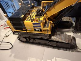 RC Hydraulik Bagger Komatsu PC 490 LC mit Zubehoer Fumotec