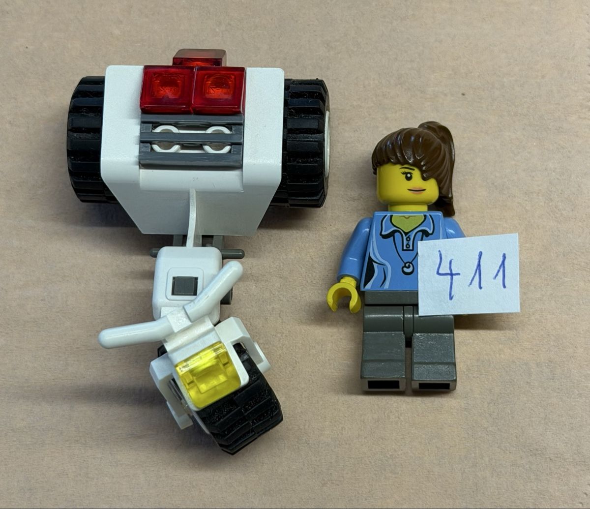 Lego Giocattoli: 1 Stück  Lego Figur mit Motorrad. – Usato da Rheinfelden venduto da zim_2hqc 2