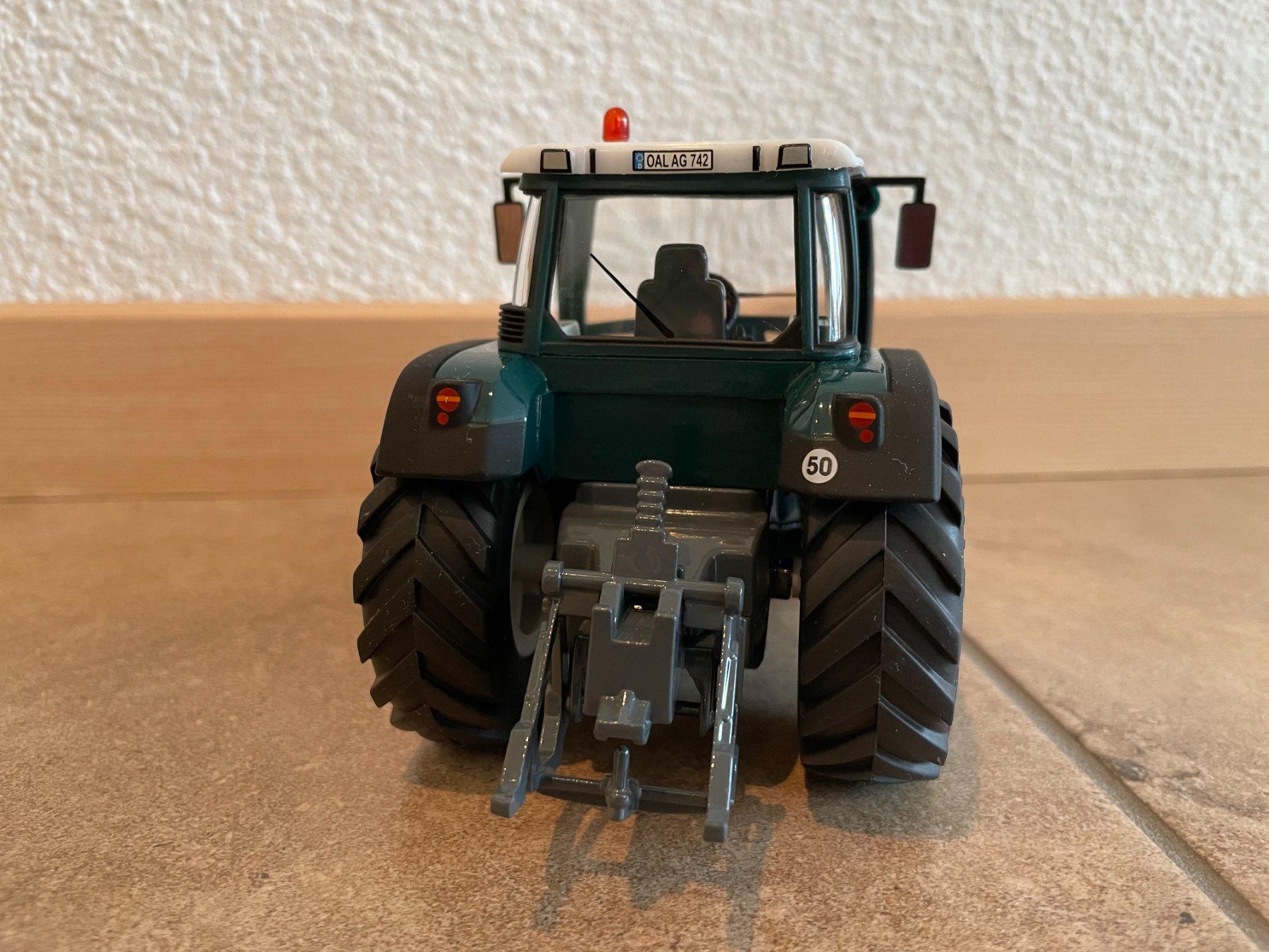 Fendt Trattori: SIKU Fendt 716 Vario – Nuovo e nell'imballaggio originale da Kreuzlingen venduto da Stefan1150 3