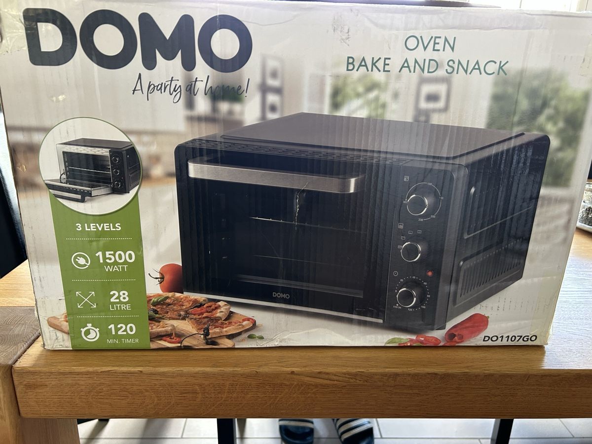 Forni: Backofen DOMO 28 Liter1500 W – Usato da Turbenthal venduto da Wafd 1