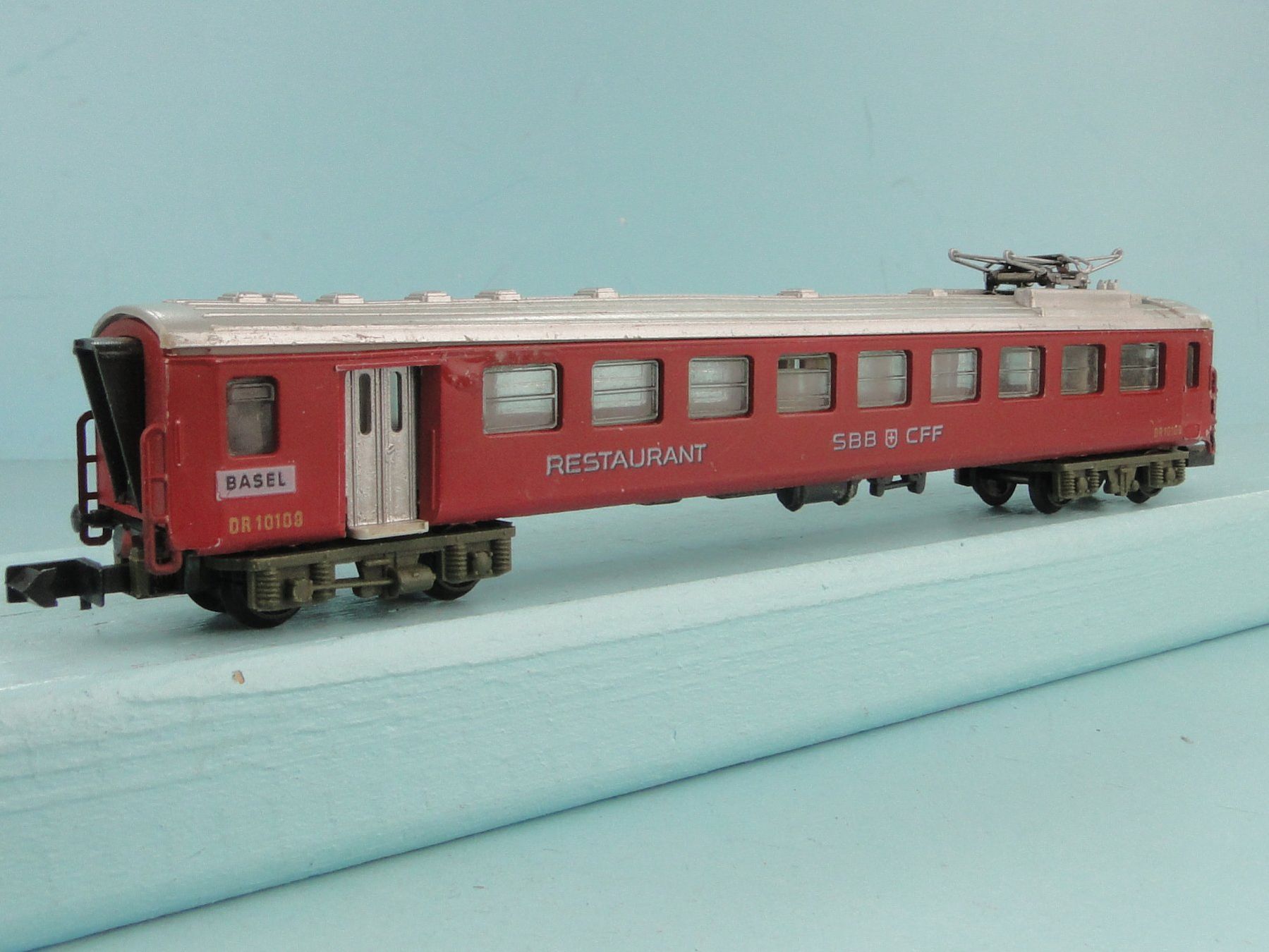Arnold Modellini di ferrovie: Arnold Spur N SBB Restaurant – Usato da Bülach venduto da Albitrain 1