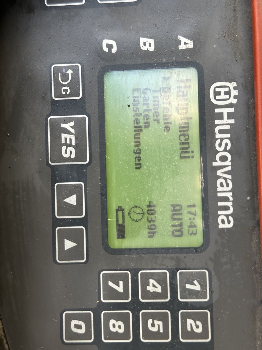 Husqvarna Tagliaerba: Automover 210 AC  – Usato da Oberglatt ZH venduto da dom_y6wv 2