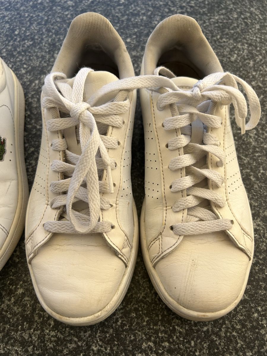 Damenschuhe: 2 Sneaker Paare Weiss Grösse 37-38 – Gebraucht aus Thal von Roag111 2