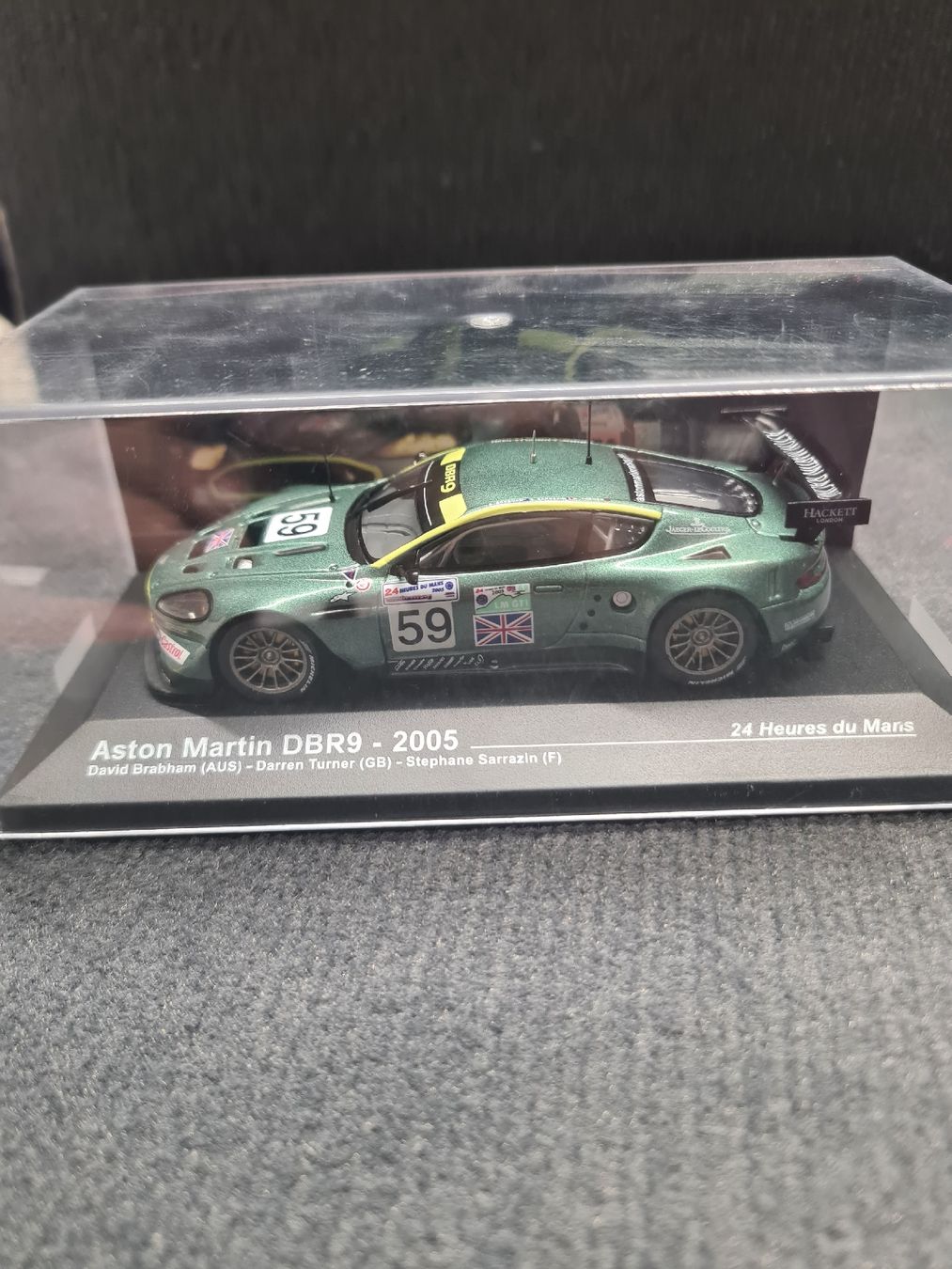 Modellini d'auto: Aston Martin DBR9 2005 Le Mans – Usato da Wetzikon ZH venduto da AmacherM