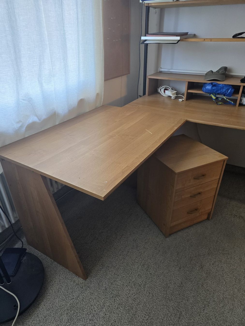Bureaux: Pult – D'occasion à Flumenthal par ali_7x8p 1