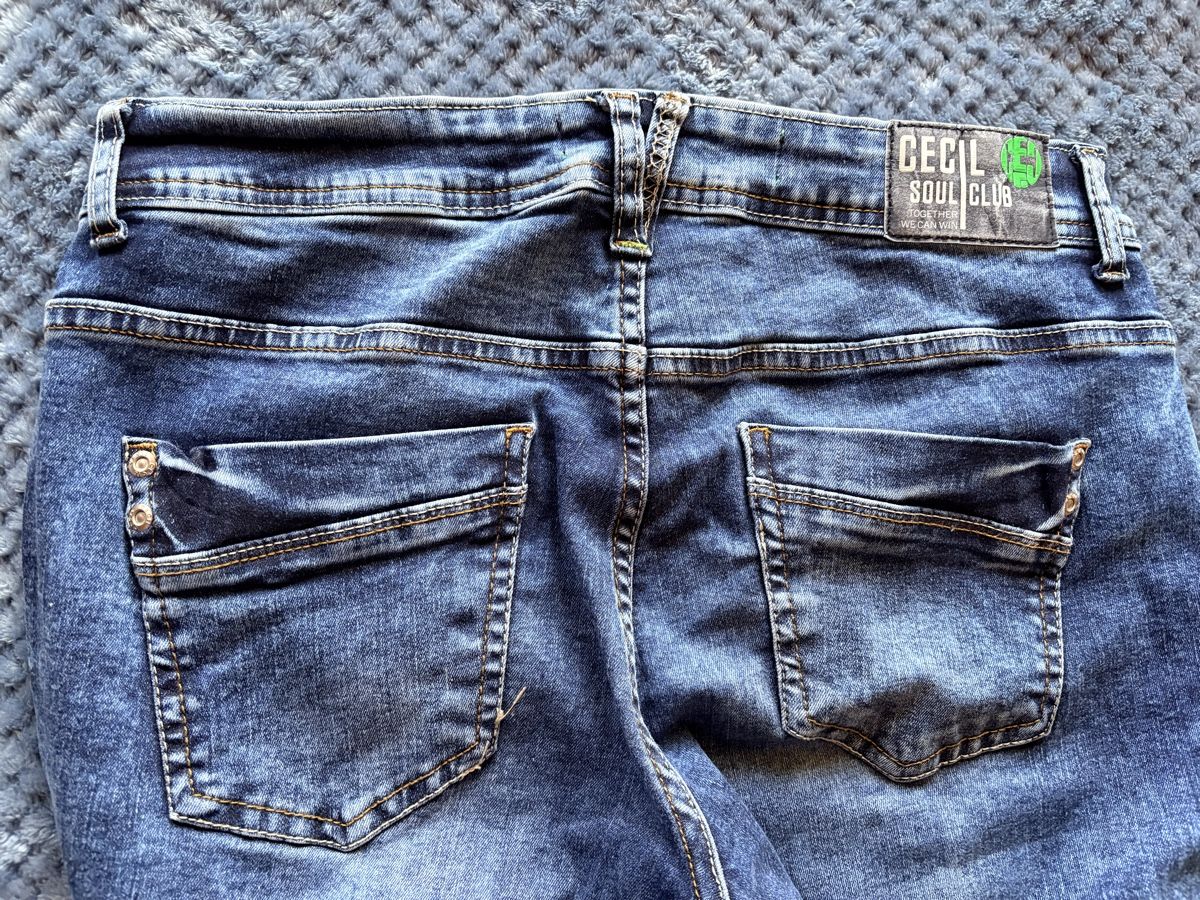 Cecil Jeans: Jeans Gr. 27 von CECIL – Usato da Degersheim venduto da Ula23 2