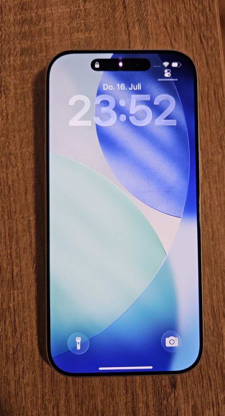 Apple Handys / Smartphones: I Phone 17 Pro 256GB Silver – Gebraucht aus Bellach von sel_fd7x 1