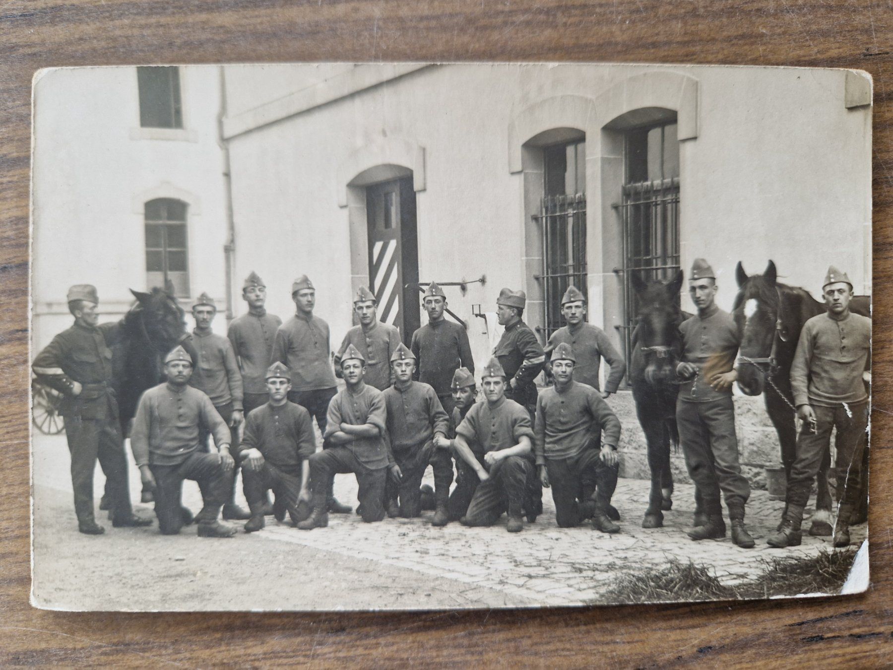 Cartoline postali: Ansichtskarte 1. Weltkrieg Militär Schweiz – Usato da Mörschwil venduto da aik_x8mc