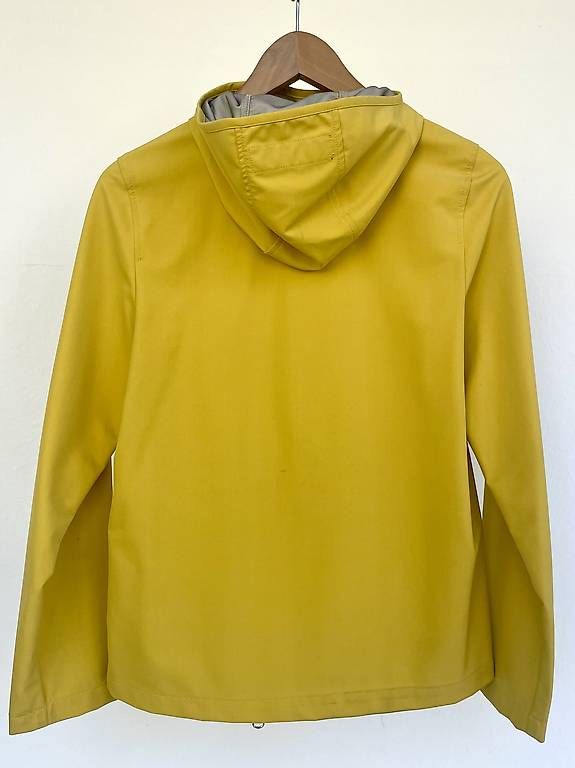 Giacche: Regenjacke Claudia Güdel – Usato da Basel venduto da sabinbin 2