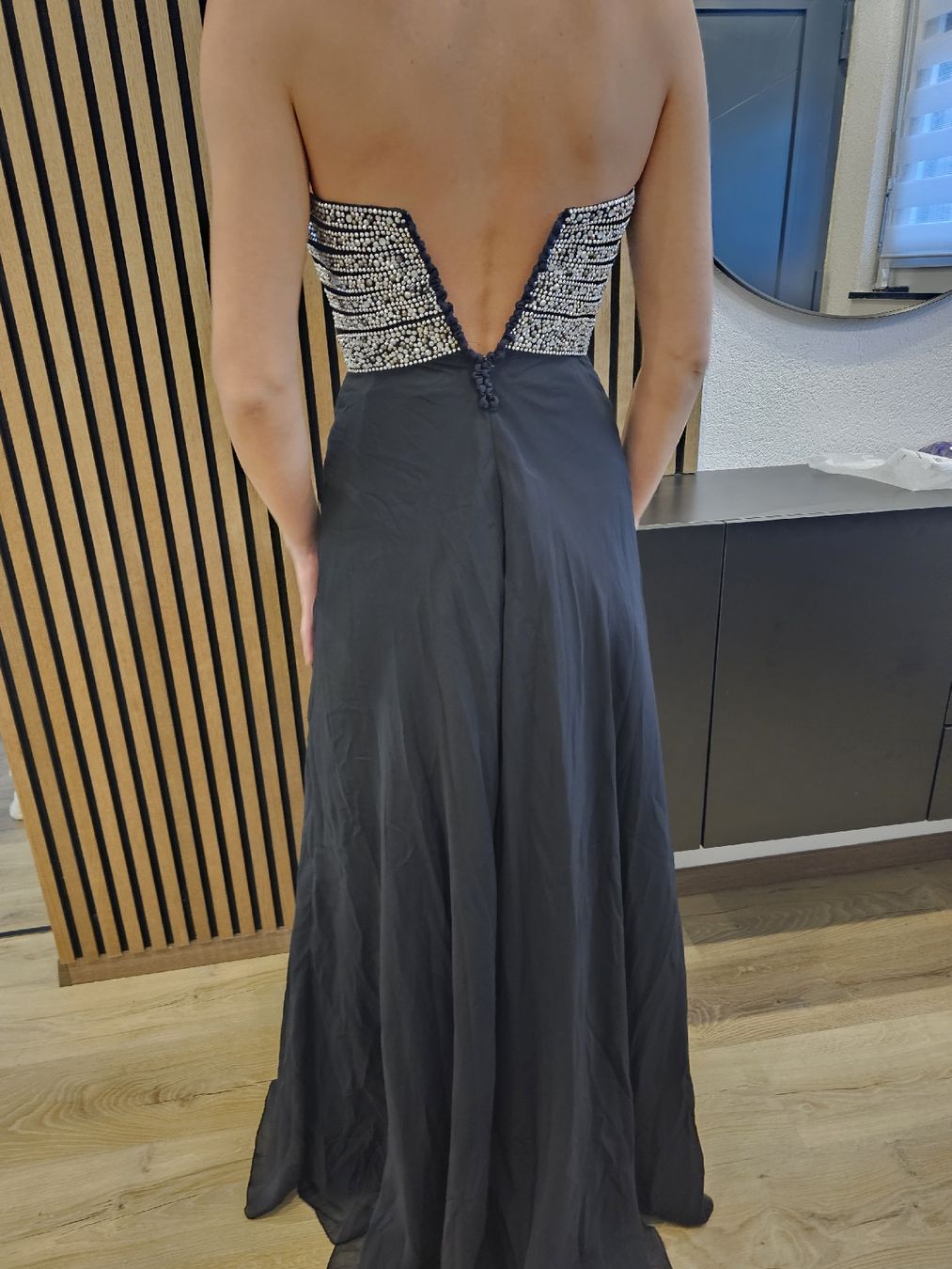 Vestiti: abendkleid – Usato da Grosshöchstetten venduto da Qenko 3
