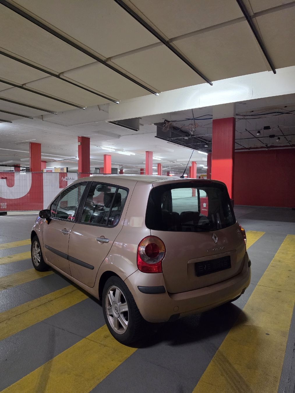 Renault Automobili: Renault Modus 1.4 16V Ab 1.- – Usato da Regensdorf venduto da Donmarcel8105 4