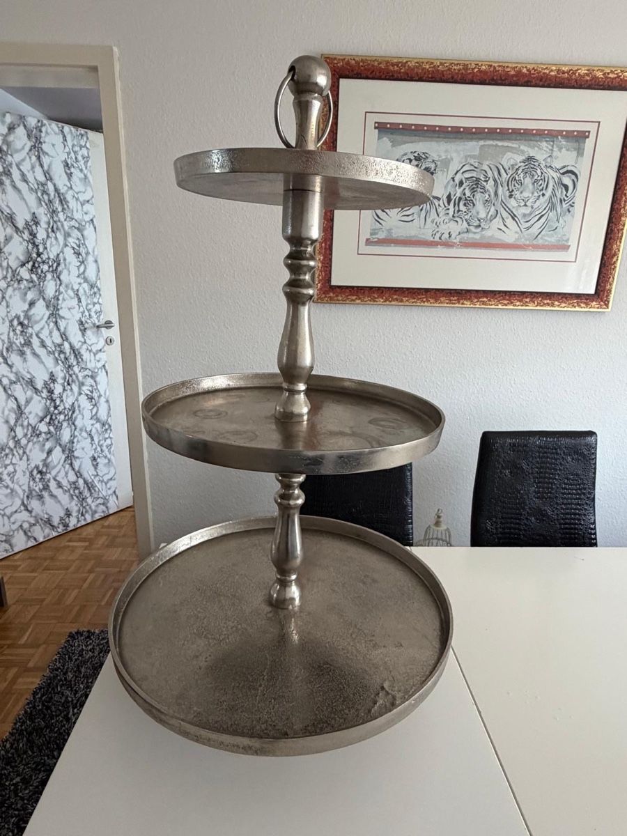Tutte le decorazioni: Etagier  – Usato da Hombrechtikon venduto da vanesa.dj