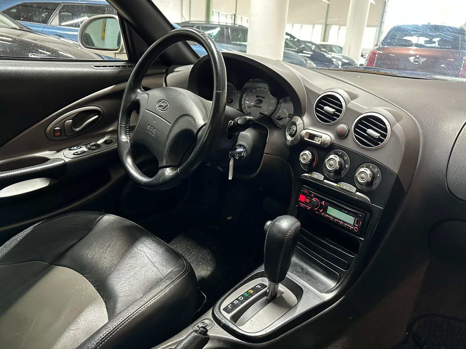 Hyundai Autos: HYUNDAI Coupé 2.0 16V FX Automatic – D'occasion à Aclens par sobacopeludo 5