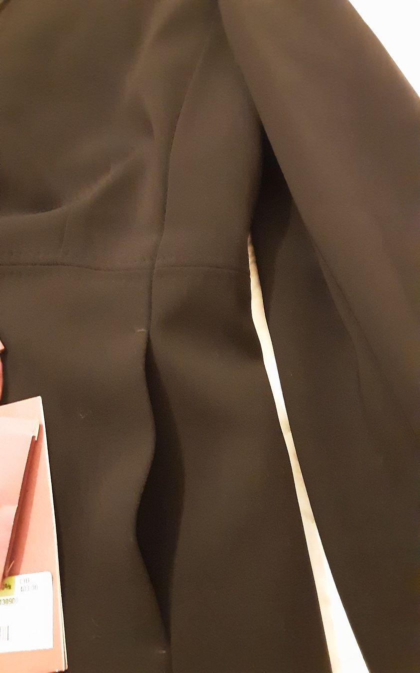 Max Mara Jacken: Max Mara studio blazer, M, neuf, noir – Neu und originalverpackt aus Neuchâtel von Virgule50 2