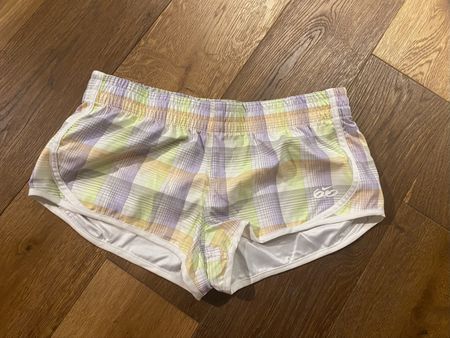 Sommerliche Shorts, Gr. S/M, kariert, neuwertig!