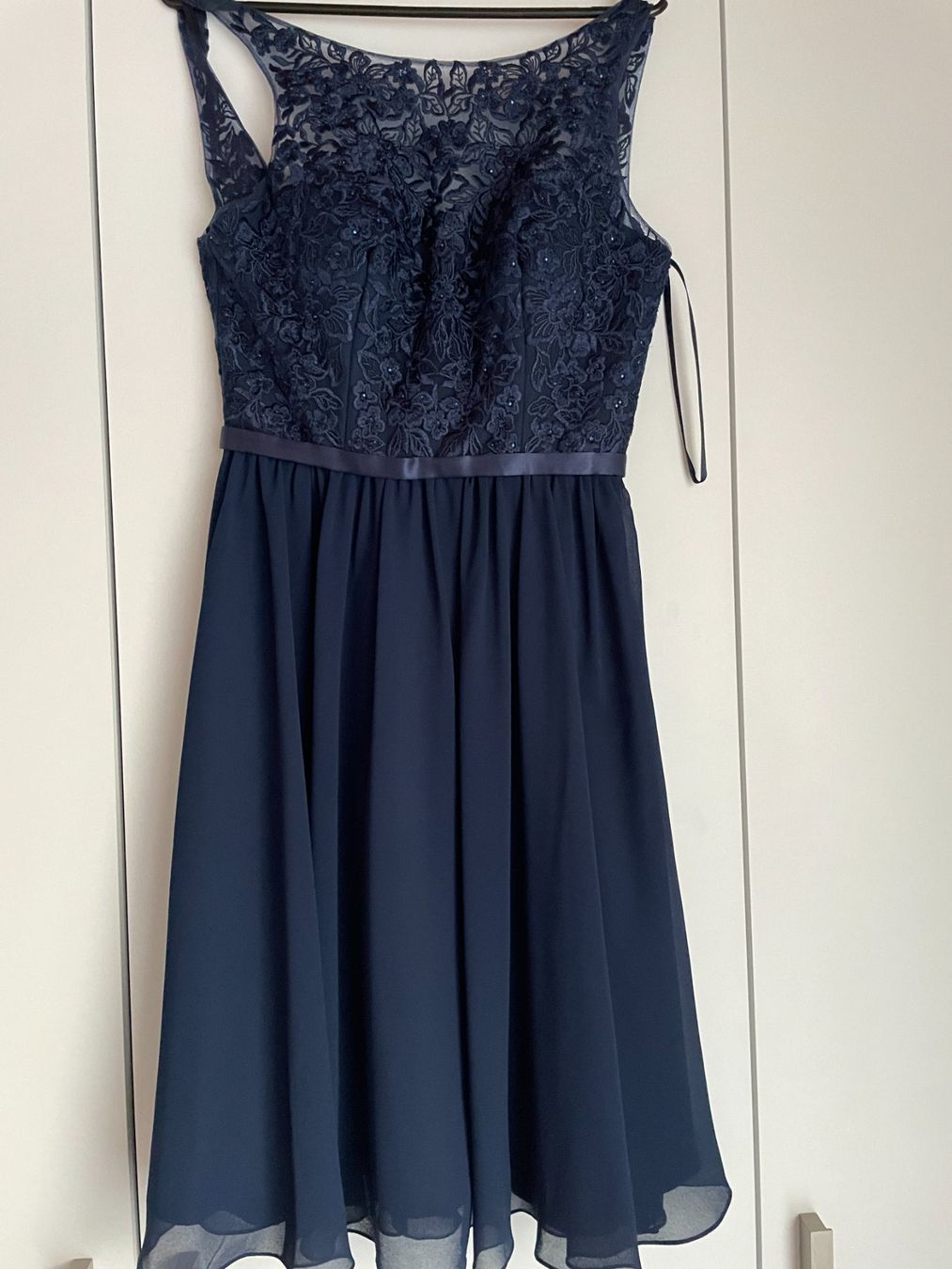 Vestiti: Cocktailkleid von Peek&Cloppenburg – Usato da Trachslau venduto da mais06