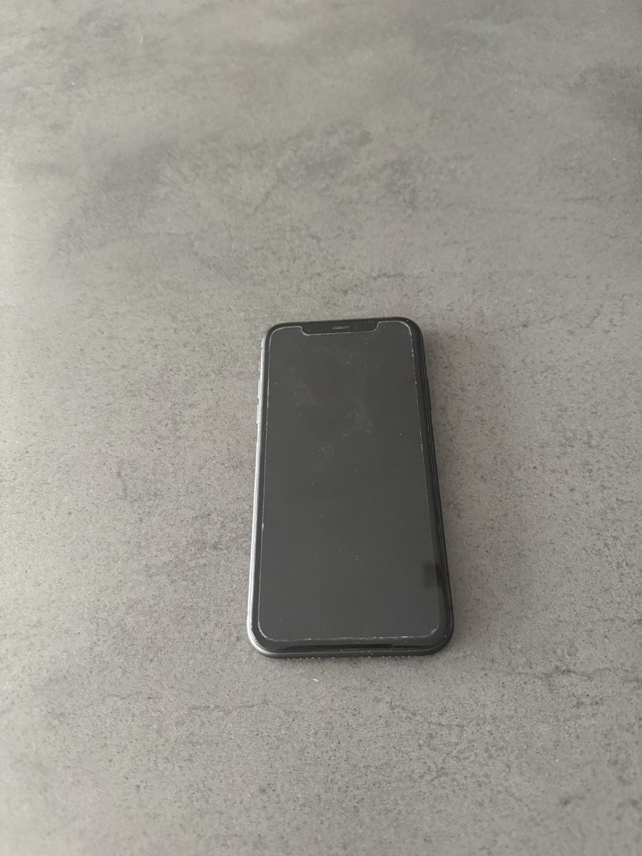 Apple Telefoni cellulari / Smartphones: iPhone 11 128 GB mit Zubehör – Usato da Höri venduto da hustlerg