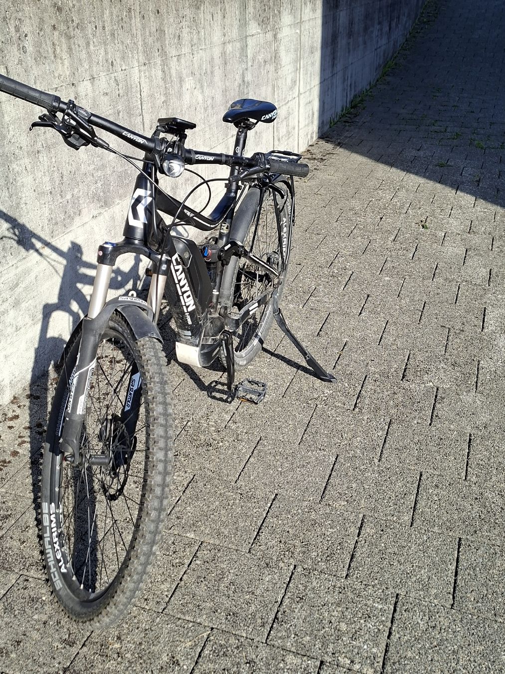 Canyon Biciclette: Canyon E-Bike – Difettoso da Kerns venduto da 60samuel64 1