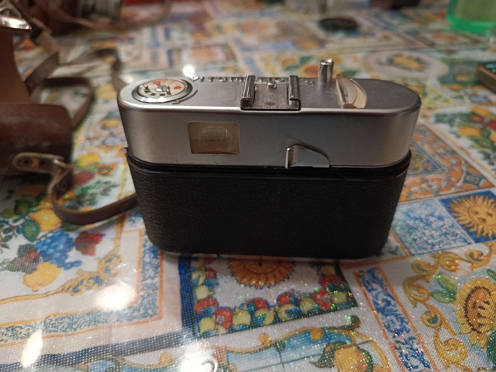 Voigtländer Fotocamera: Voigtlander Vitomatic II Camera with Case and Strap – Usato da Riva San Vitale venduto da Stekri 1