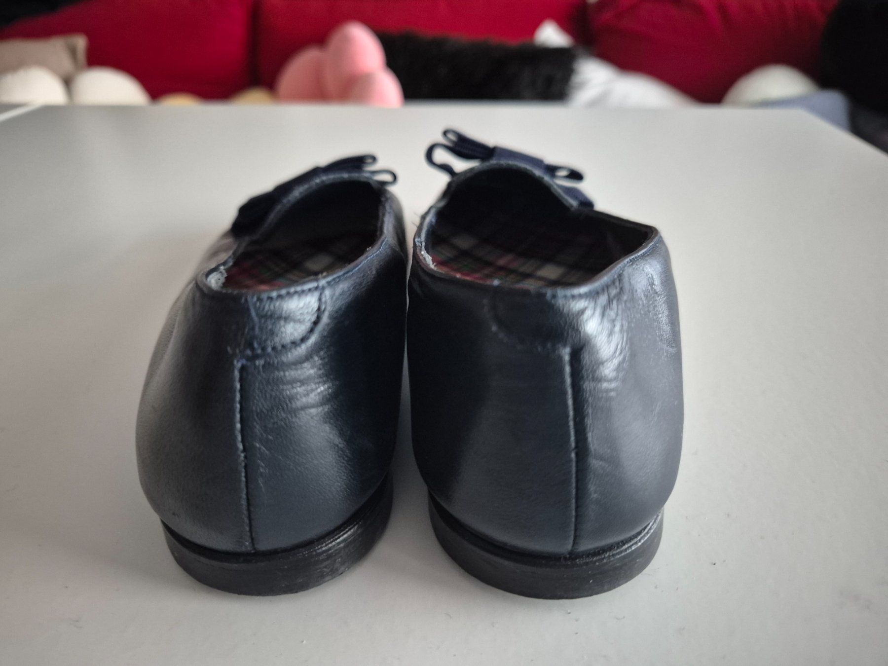 Schuhe für Mädchen: Kinderschuhe, geschätzt Gr. 29-30 – Gebraucht aus Zürich von pau_y8mv 5