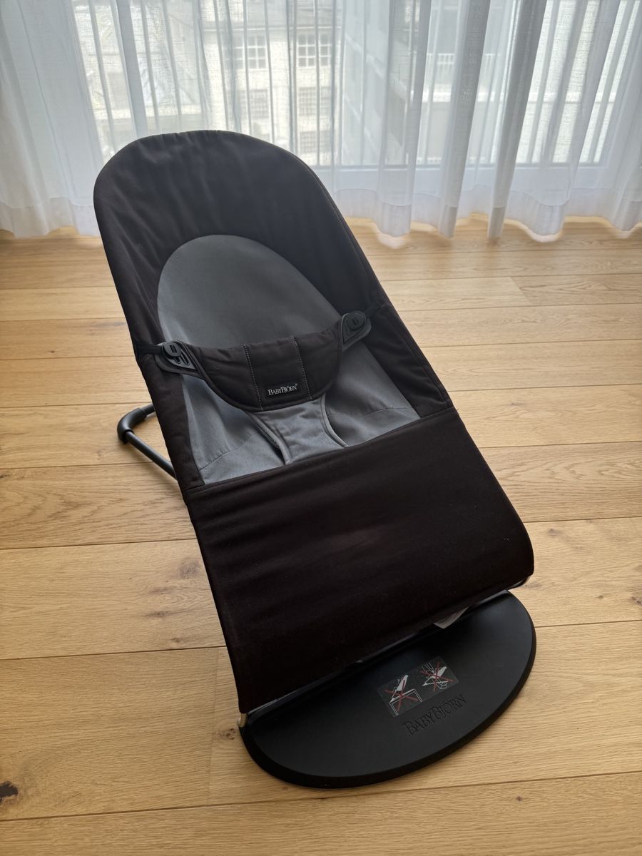 Babybjörn Sdraiette & Sdraiette a dondolo: BabyBjörn Wippe Bliss, anthrazit/grau – Usato da Altdorf UR venduto da fare01