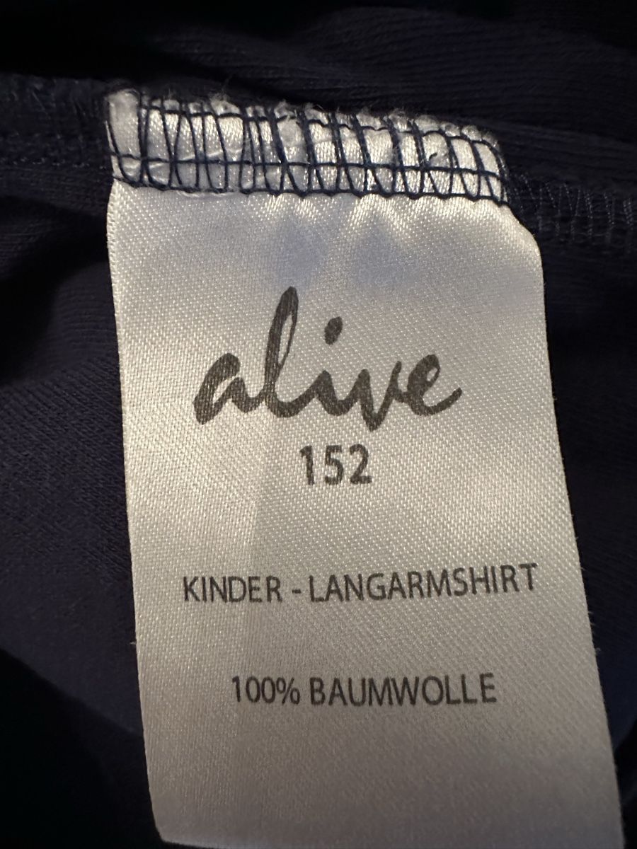 Pulls et sweat-shirts: Kinder Pullover – D'occasion à Eschenbach LU par Tatzi1 5