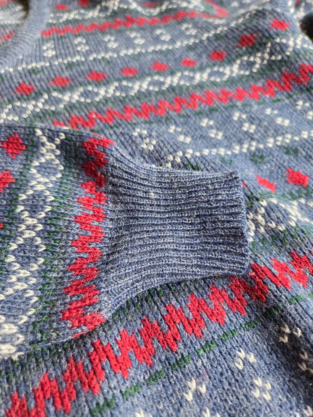 Maglioni & Felpe: Vintage V-Ausschnitt Strickpullover 90er - ca. M/L – Usato da Bern venduto da SecondSpirit 3