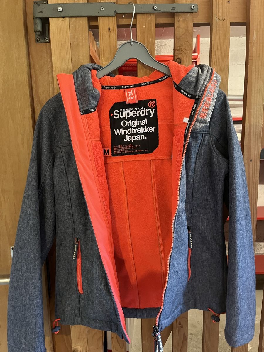 Superdry Giacche: SuperDry Softshell-Jacke M – Usato da Glarus venduto da Kathrin-1988 2