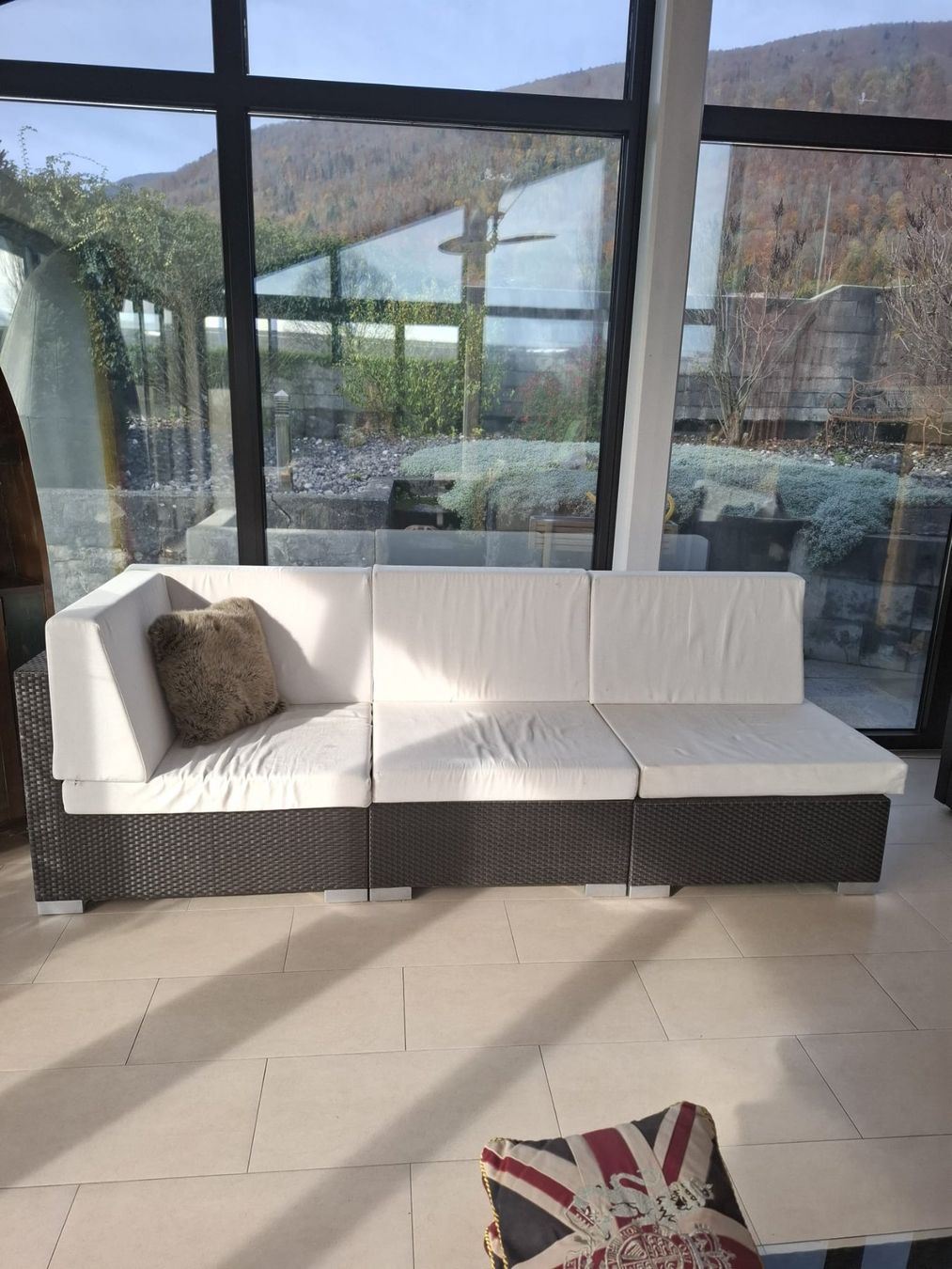 Divani: MBM "Bellini Mocca" Rattan Lounge inklusive Tischchen – Usato da Niederbipp venduto da Wcobra 2
