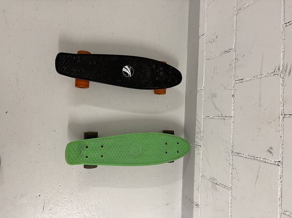 Skateboards: Kinder Skatboord – Usato da Herrliberg venduto da svagi 4