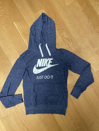 Nike Kapuzenpullover blau Grösse S schöner Zustand