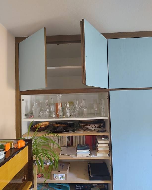 Armoires: Einbauschrank, gross und geräumig – D'occasion à Aarau par jvo_757z 2