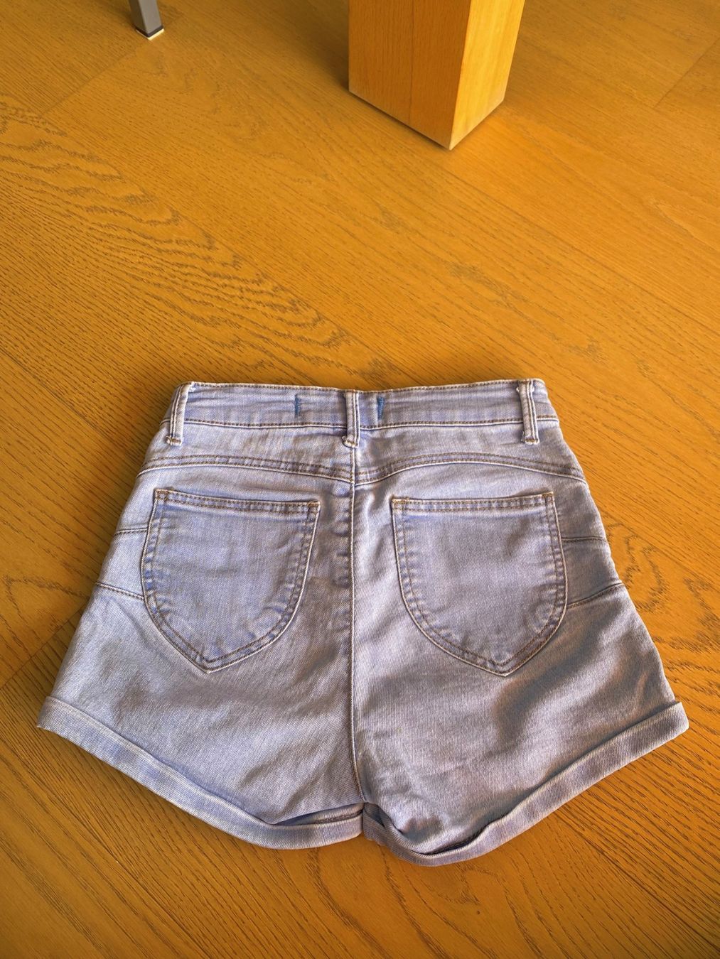 Tally Weijl Pantaloni: Short jeans TallyWeijl gr. 32 – Usato da Delémont venduto da Petitlutin 1
