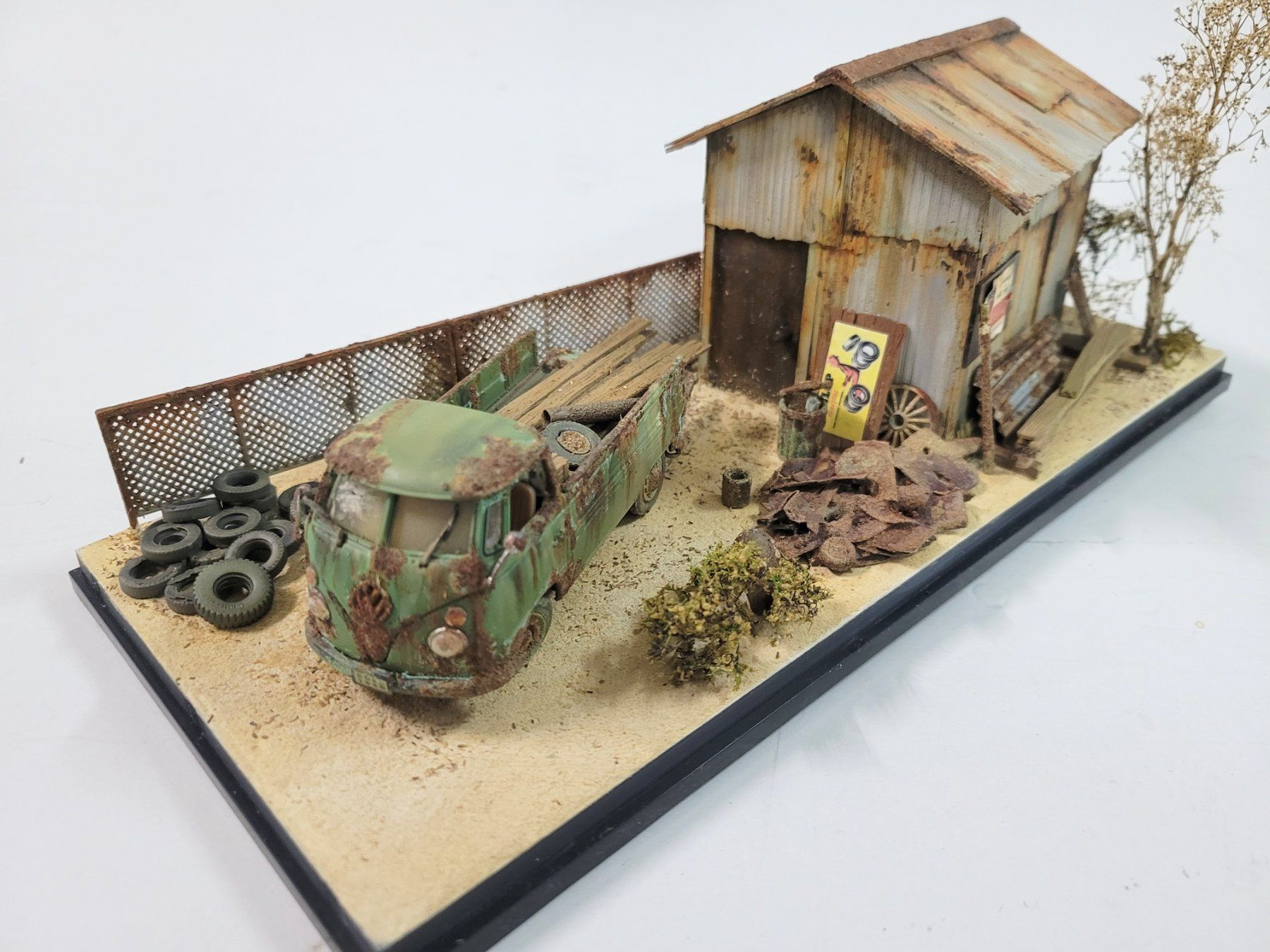 Schuco Modellini d'auto: VW T1 1:43 / Diorama – Usato da Reinach AG venduto da airbrusher01 1