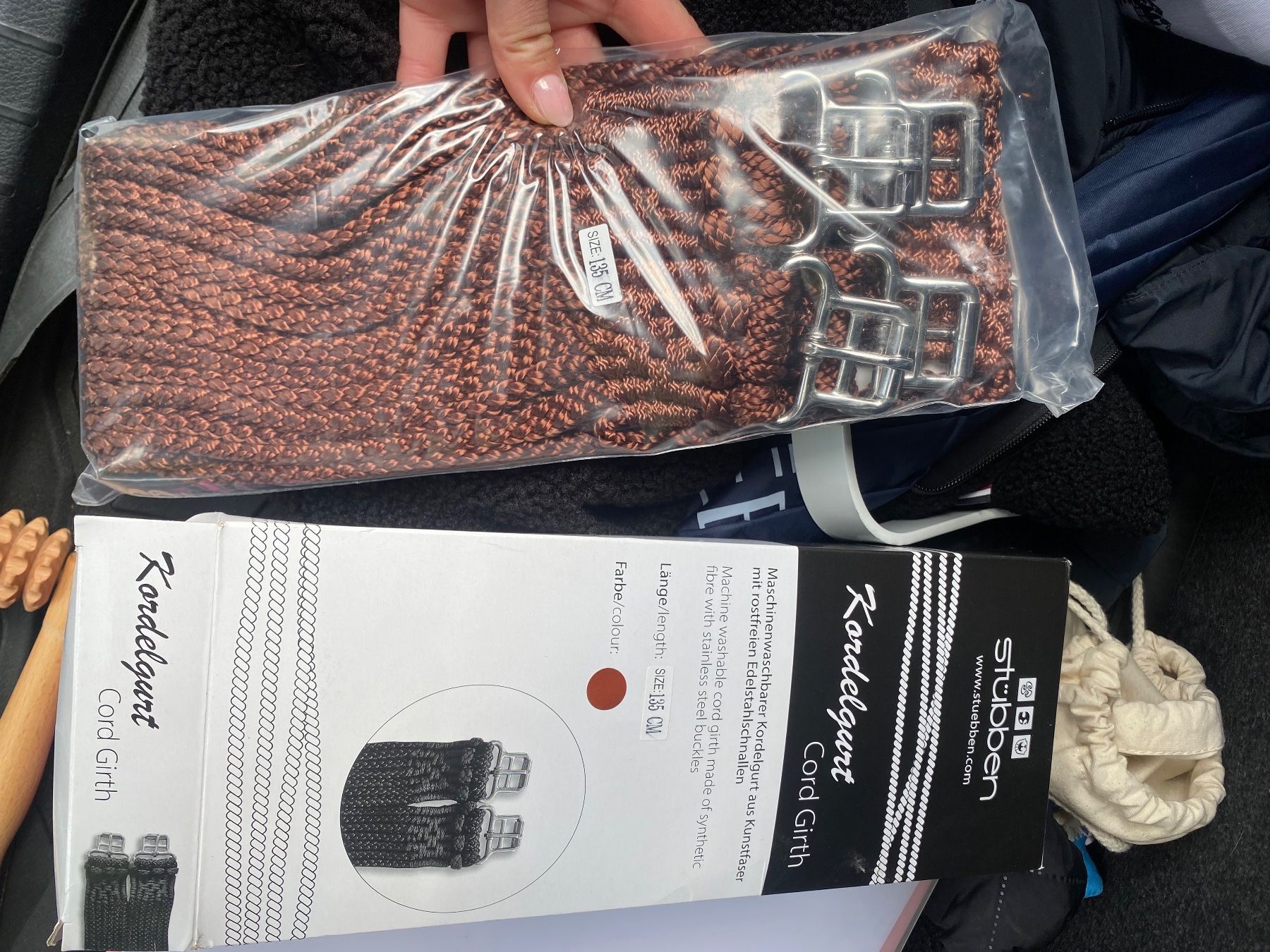 Selle & Accessori: Schnurrsattelgurte 135cm – Nuovo e nell'imballaggio originale da Wohlen AG venduto da bey_jcy5