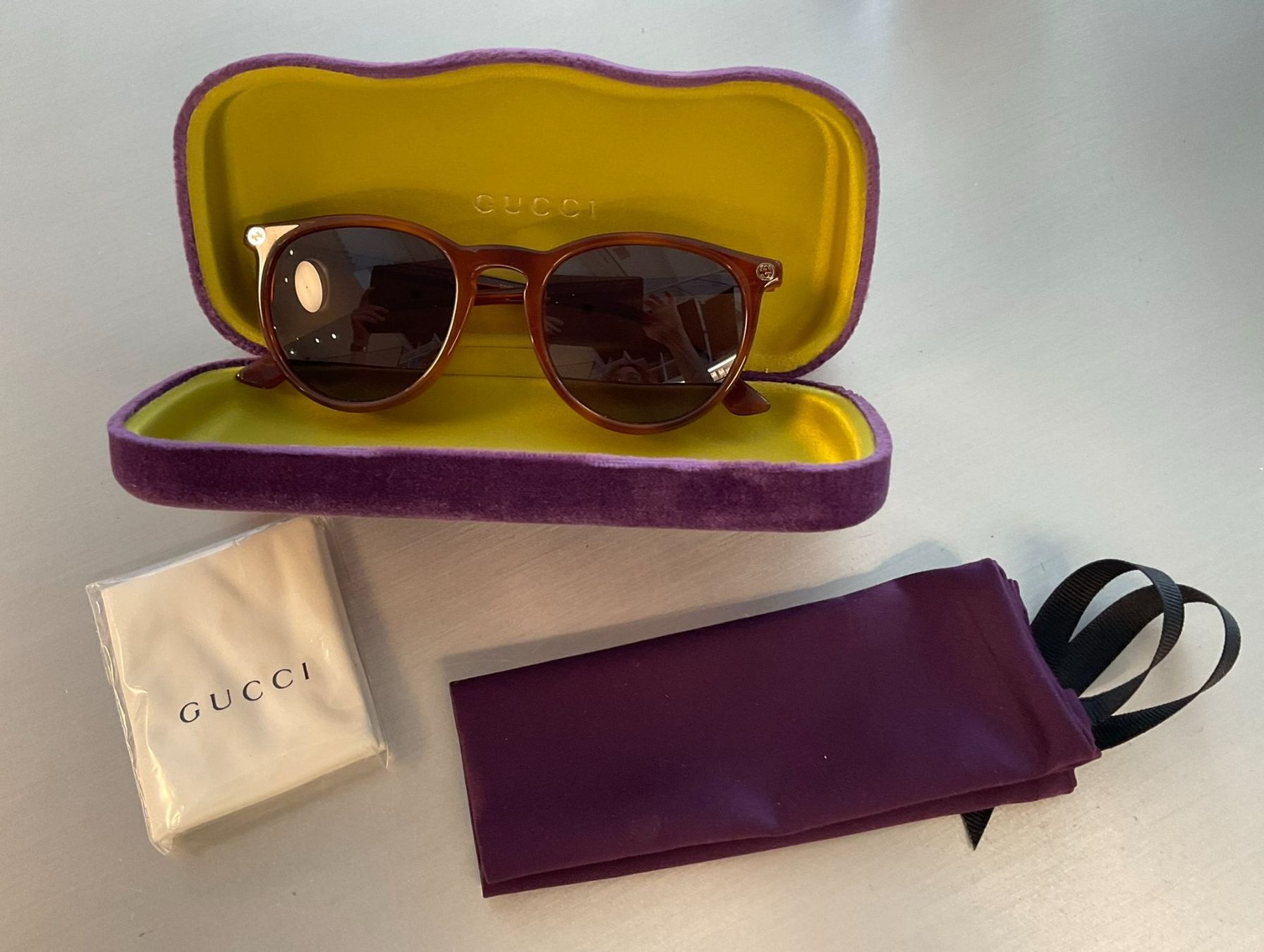 Gucci Occhiali & Lenti: Gucci Sonnenbrille nie getragen – Nuovo (secondo la descrizione) da Zürich venduto da artemis_c