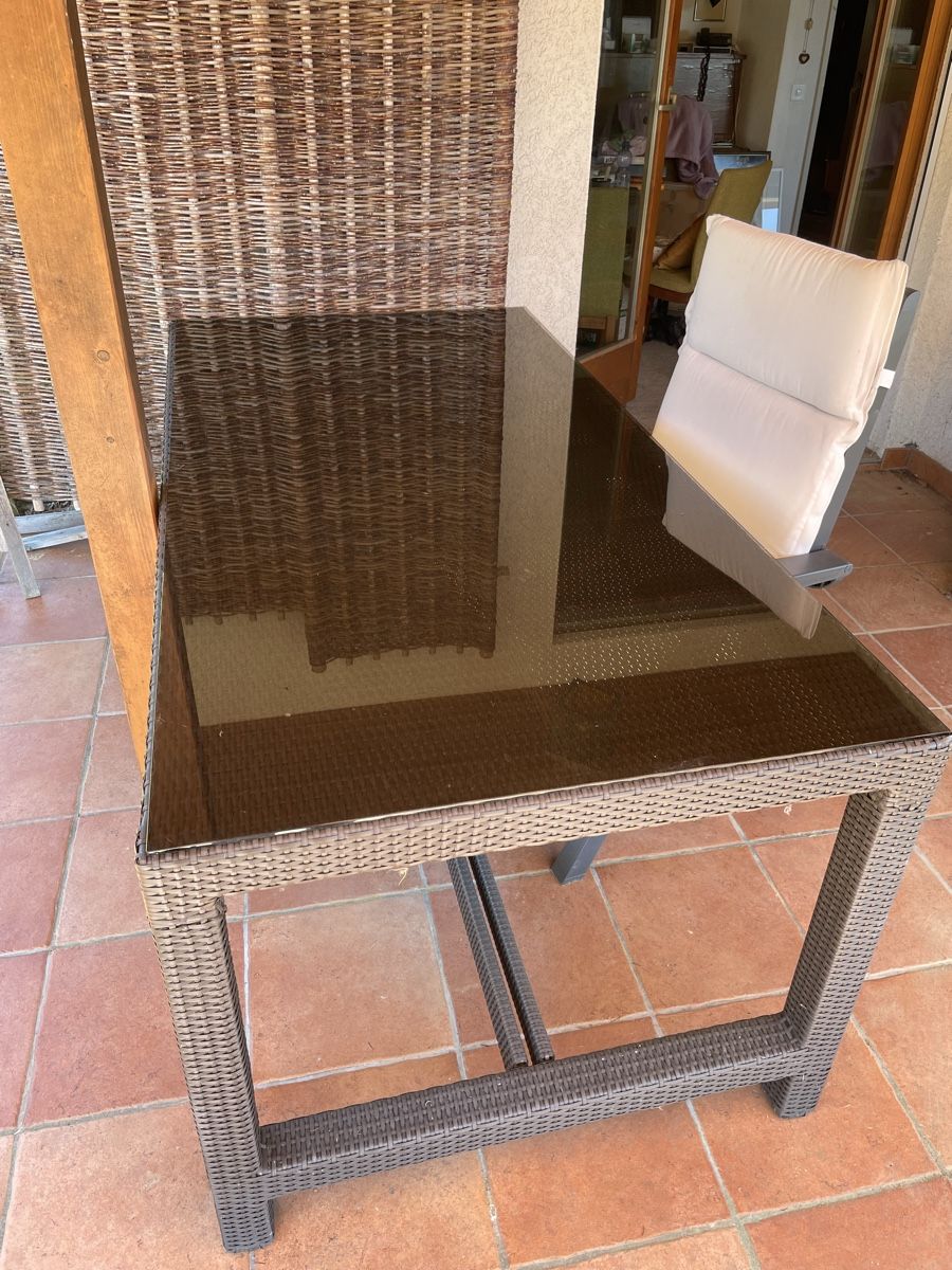 Tische: Gartentisch Set – Gebraucht aus Zürich von pas_78xk 2