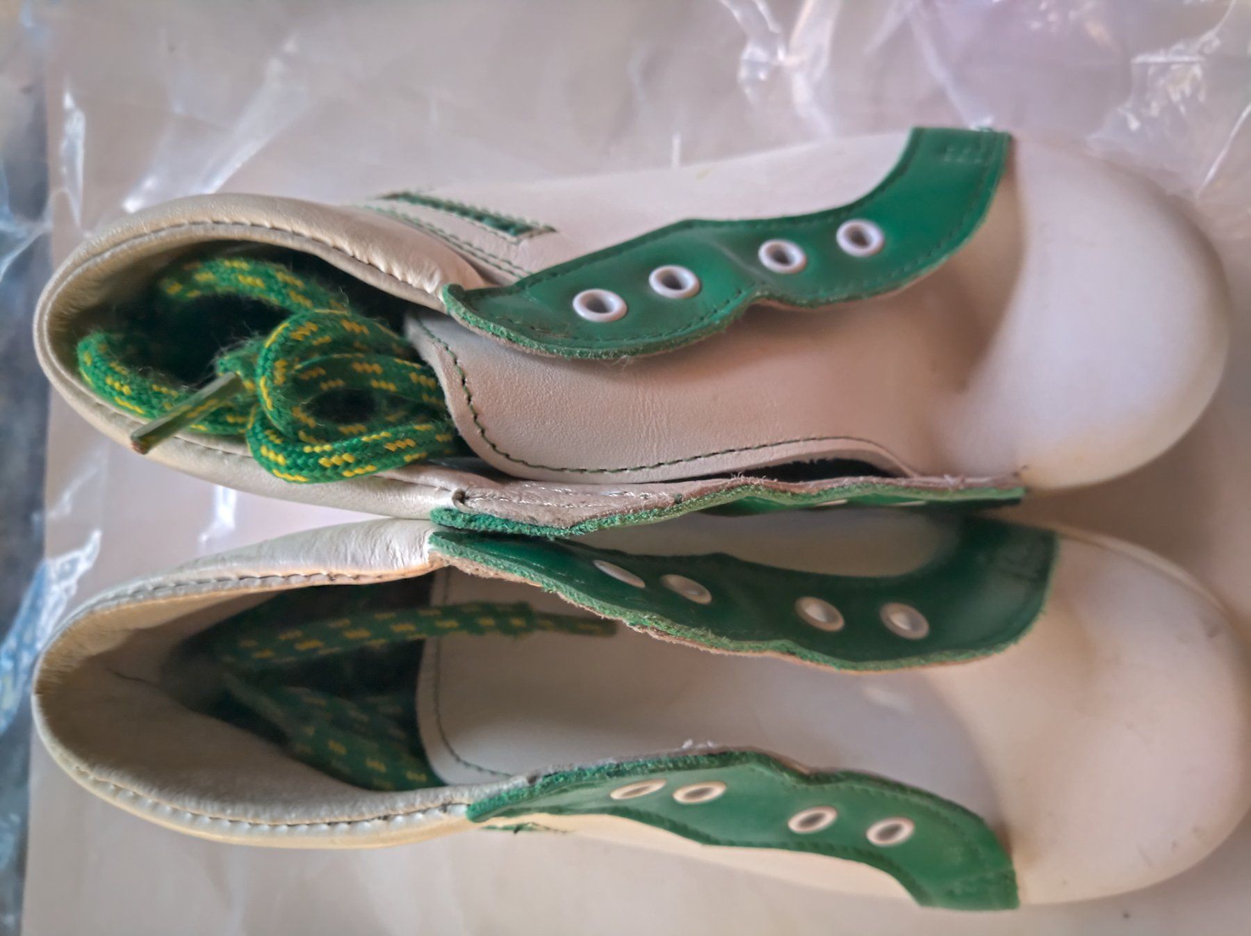 Scarpe da uomo: Kinderschuhe – Nuovo (secondo la descrizione) da Krummenau venduto da pri_8hq2 2