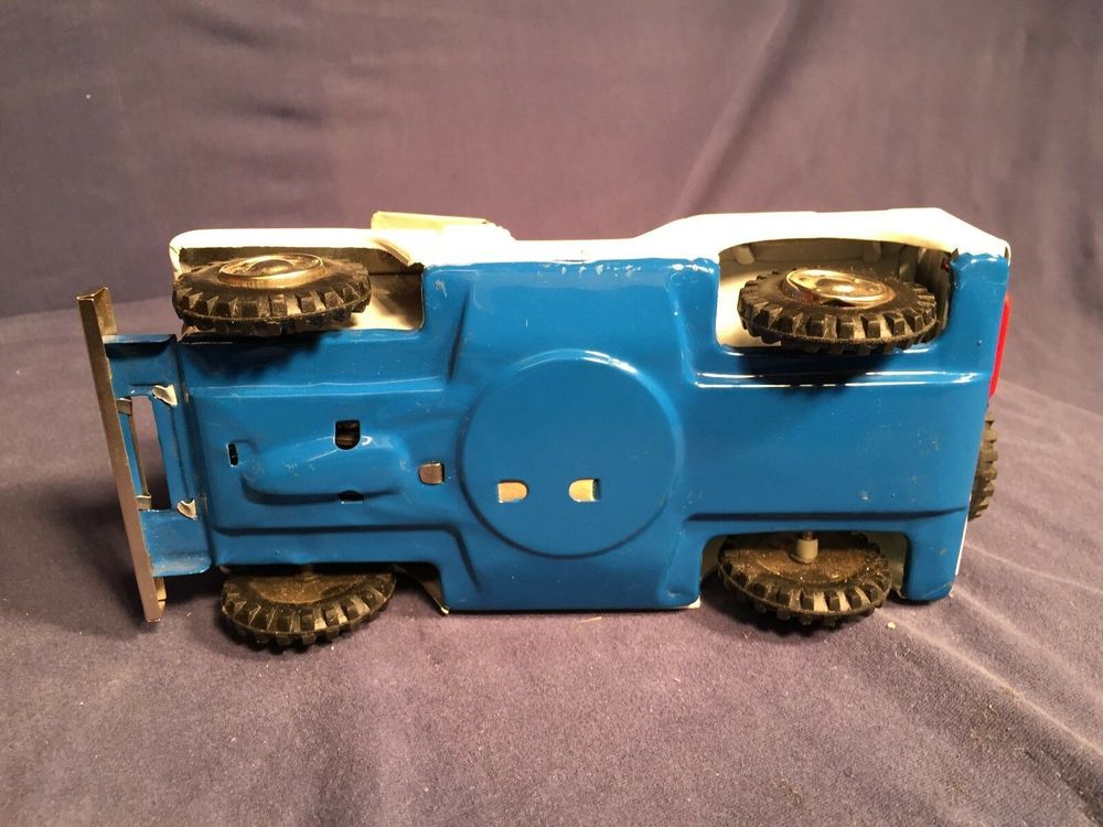 Shioji SSS Japan Willi's Military Jeep mit Friktionsantrieb 9