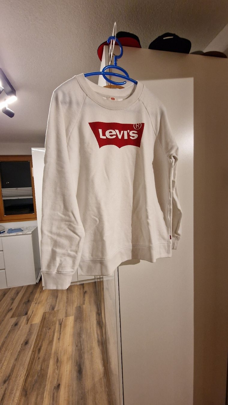 Levi's Maglioni & Felpe: Levis Sweatshirt Grösse XS – Usato da Eisten venduto da _saskiia_