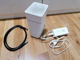 Wifi Modem router ARRIS TG3492LG UPC Sunrise + cables