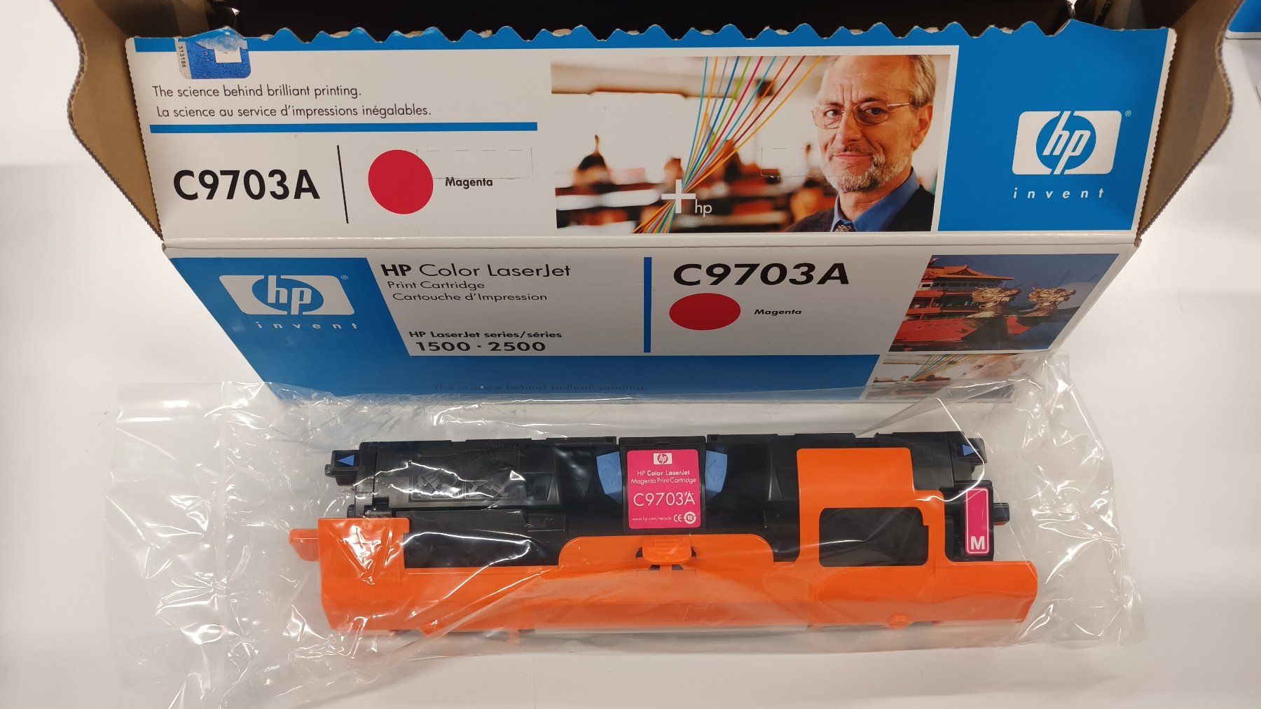 Hewlett Packard Cartucce per stampanti & toner: HP toner MAGENTA c9703a – Nuovo e nell'imballaggio originale da Bernex venduto da ydr_xjh7