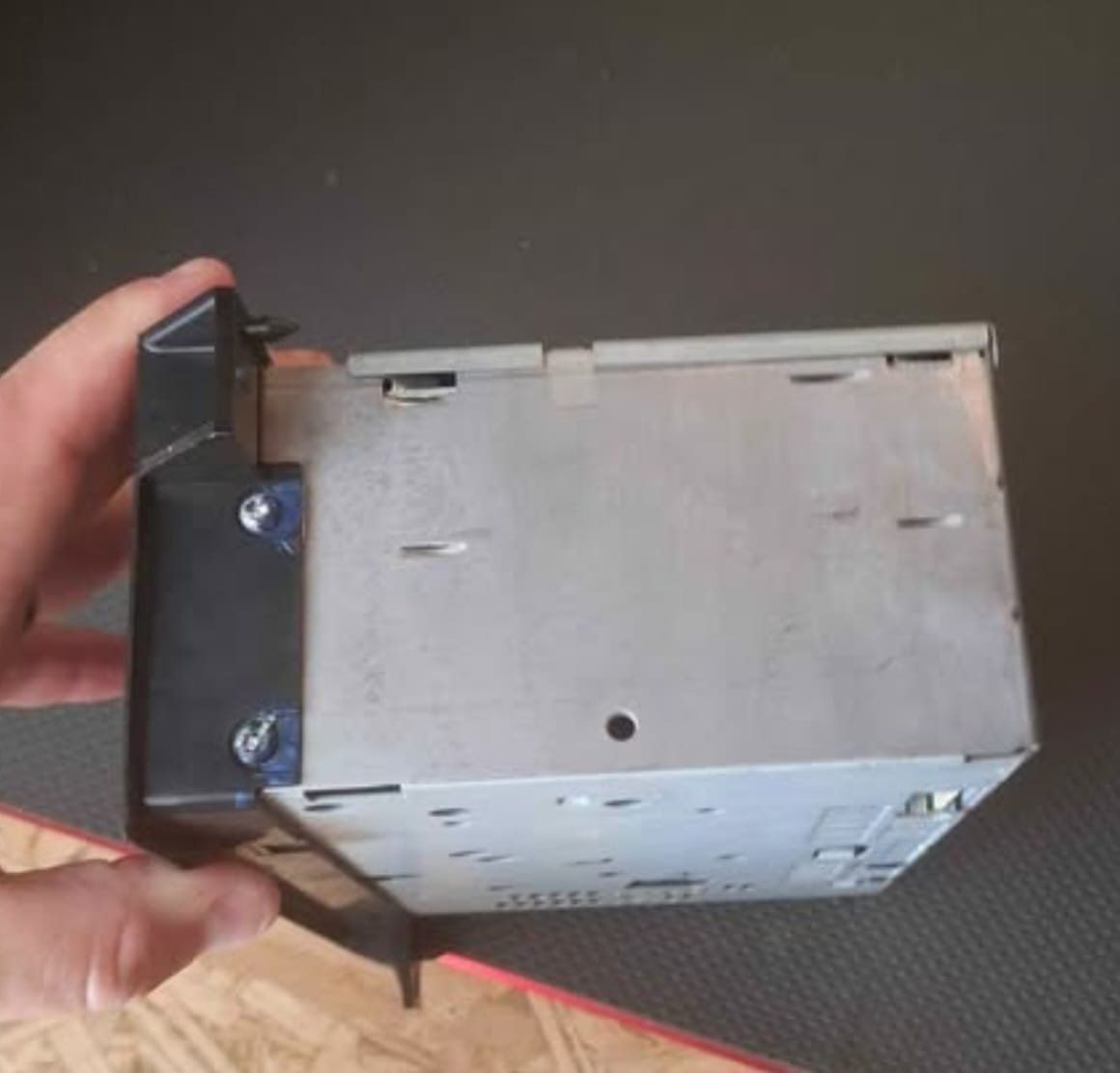 Radios: Autoradio Chrysler – Gebraucht aus Saxon von led_2vj6 5